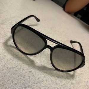 Ray-Ban Cats 5000 Classic Sunglasses